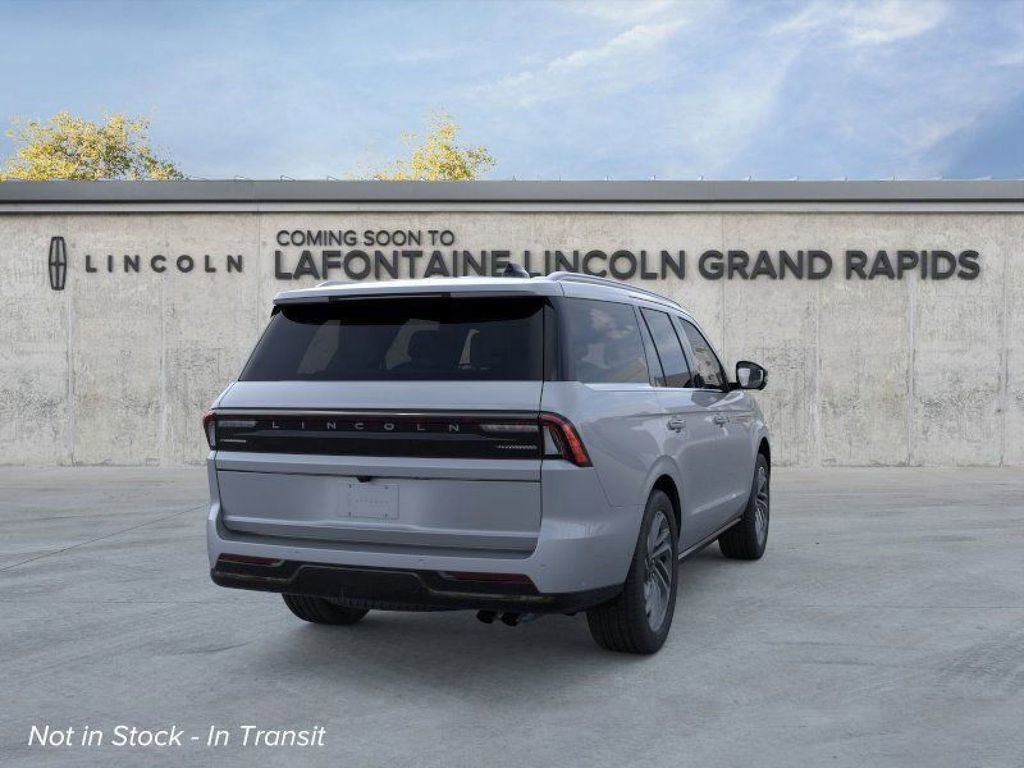 New 2026 Lincoln Navigator Reserve image 8