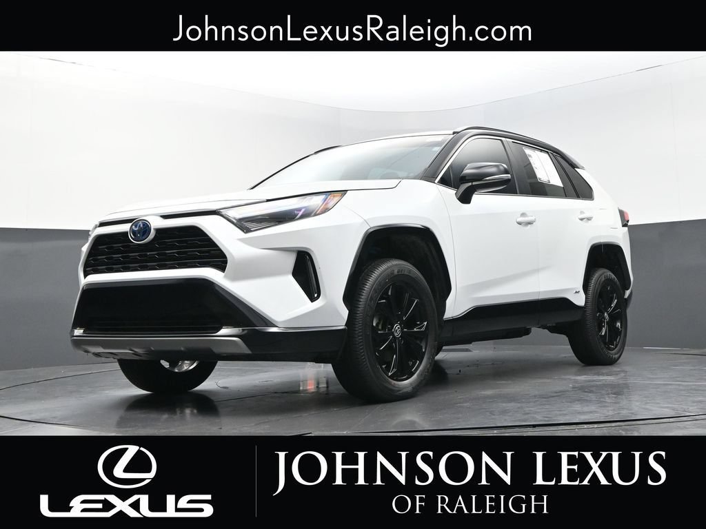 Used 2023 Toyota RAV4 XSE w/ XSE Grade Weather Package AWD/4WD image 17