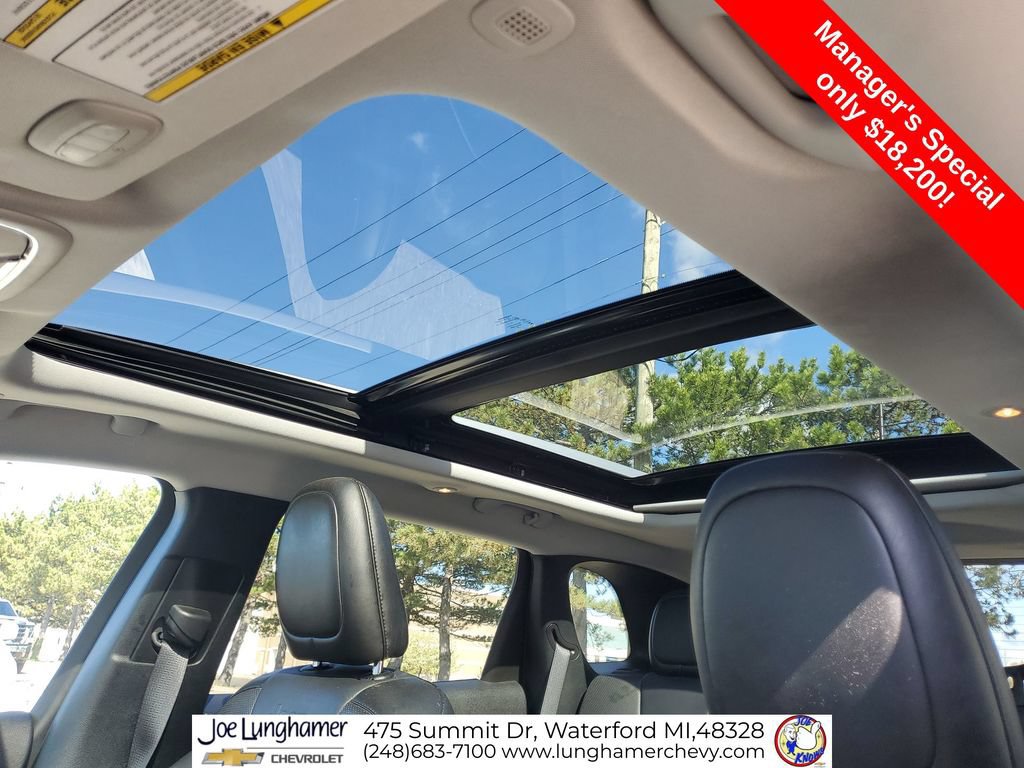 Used 2021 Jeep Cherokee Limited AWD/4WD image 19