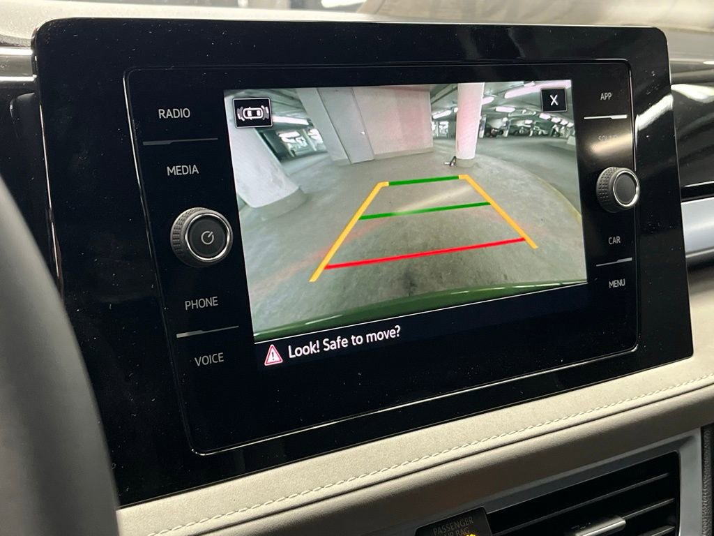 New 2026 Volkswagen Taos SE image 27