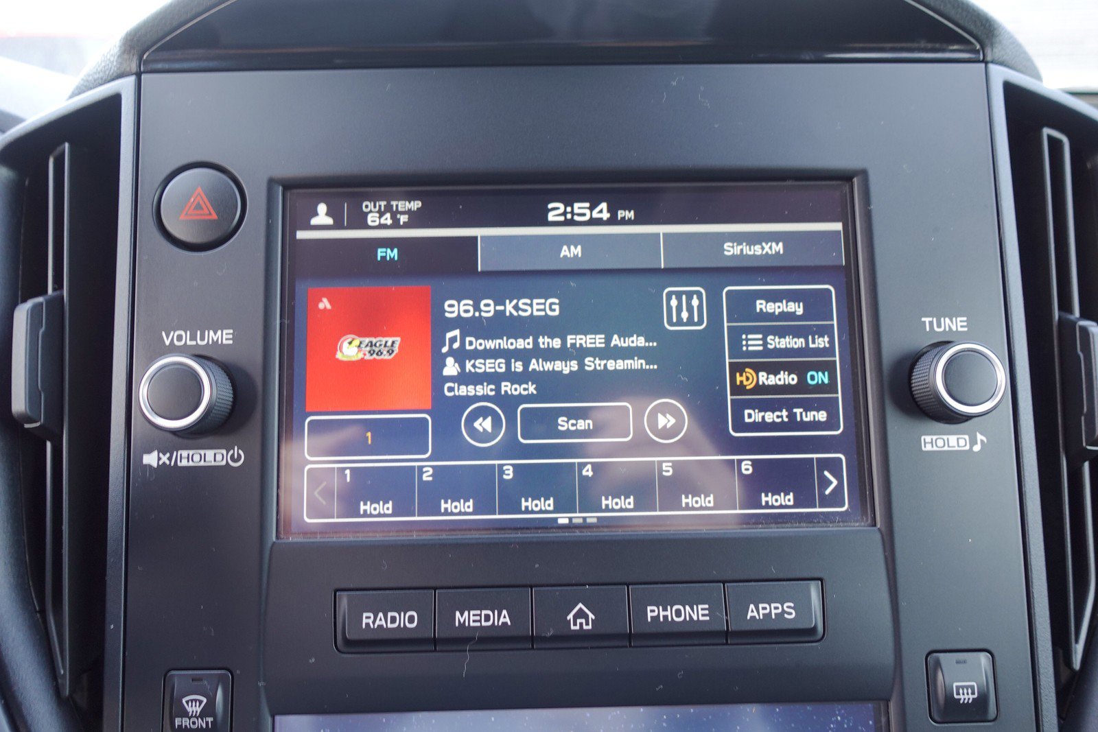 Certified 2024 Subaru Impreza 2.0i image 17