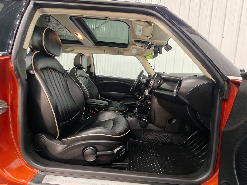 Used 2012 MINI Cooper S image 24