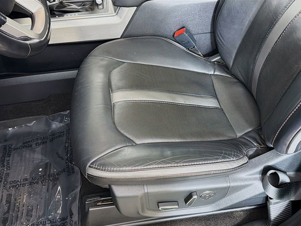 Used 2020 Ford F150 Platinum w/ Equipment Group 701A Luxury image 24