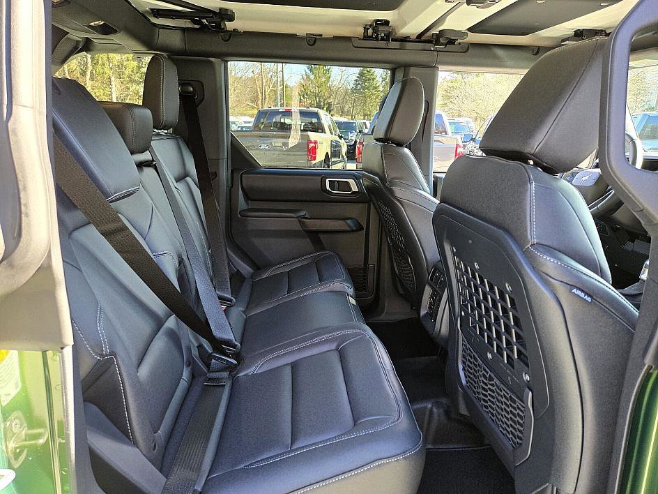 New 2025 Ford Bronco Badlands w/ Sasquatch Package image 16