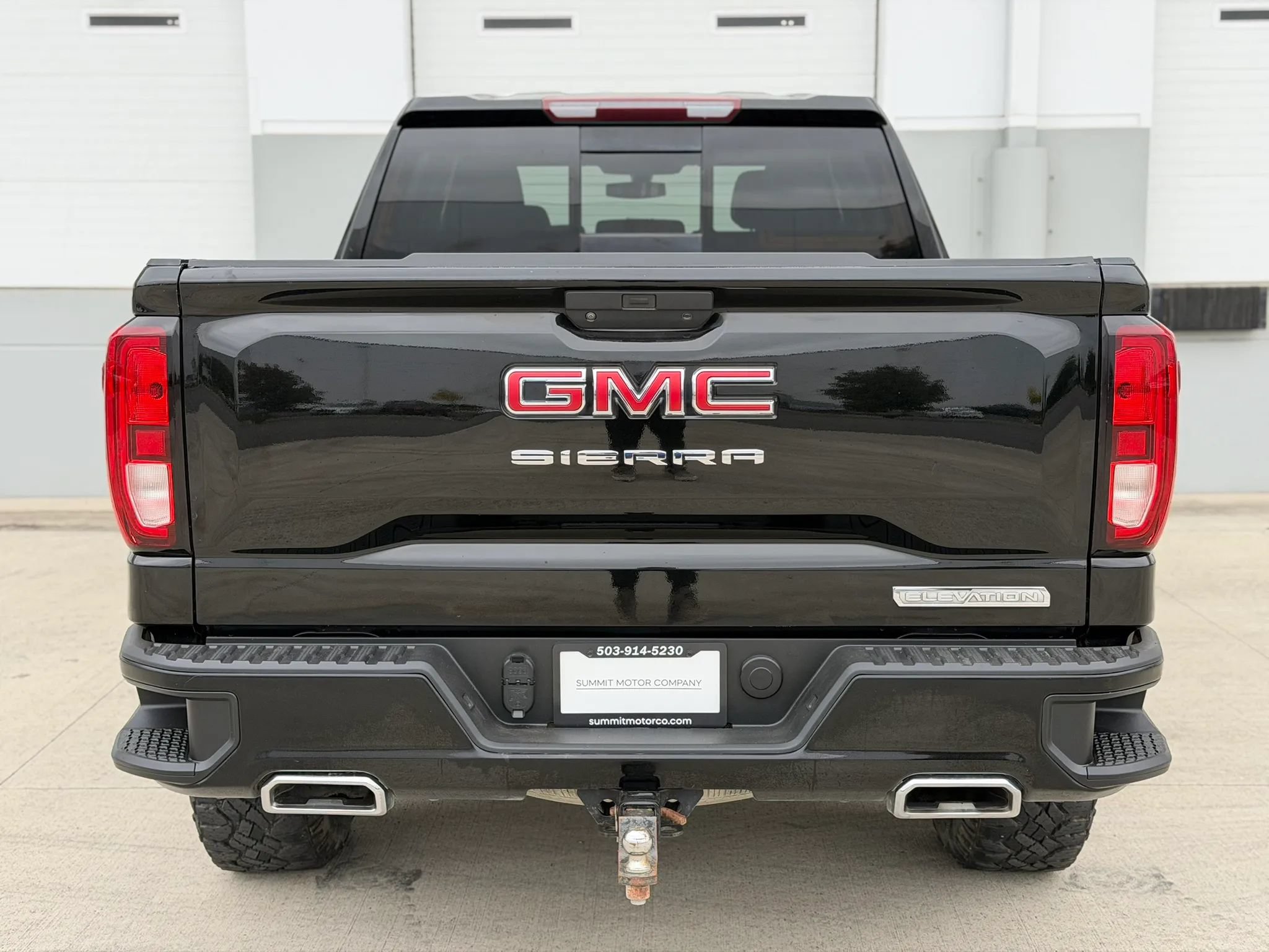 Used 2020 GMC Sierra 1500 Elevation w/ Elevation Value Package AWD/4WD image 5
