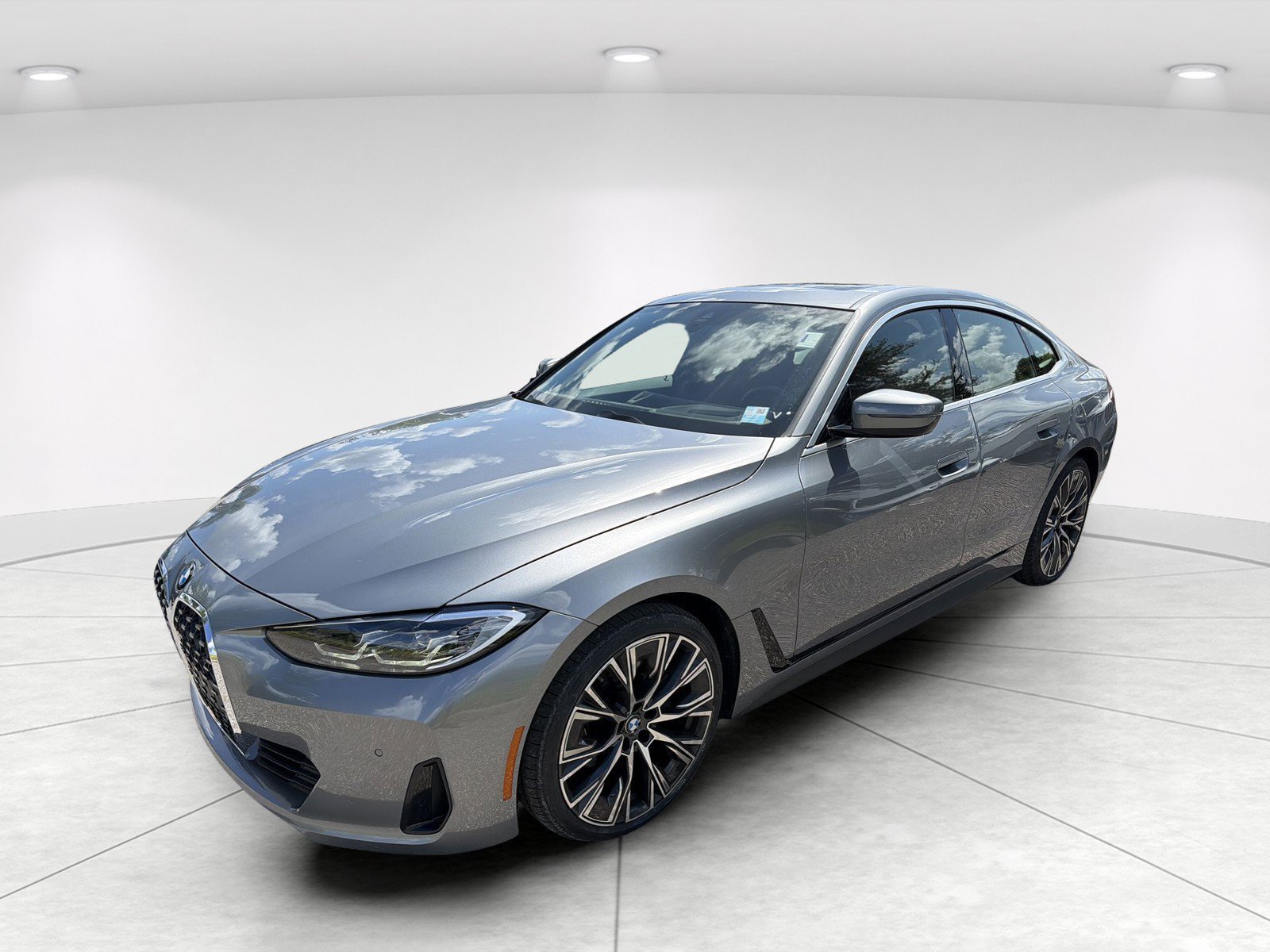 Used 2024 BMW 430i Gran Coupe xDrive w/ Premium Package AWD/4WD image 8