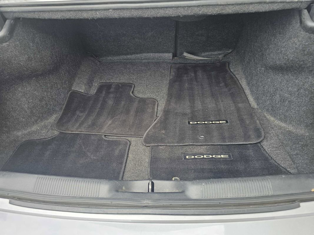 Used 2013 Dodge Charger SXT image 25