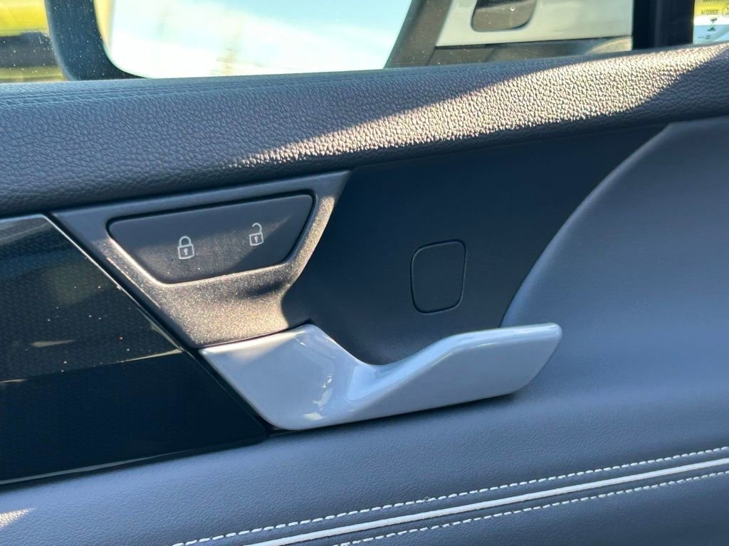 Used 2026 Volkswagen Tiguan SEL R-Line image 64