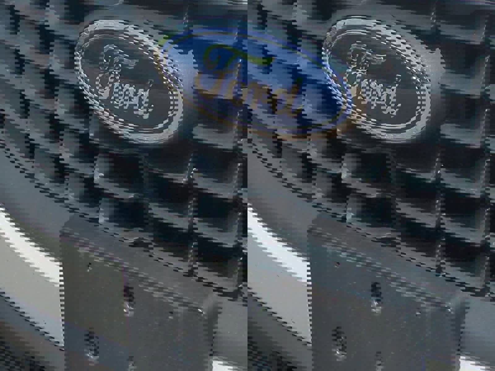 Used 2024 Ford Escape SE image 12