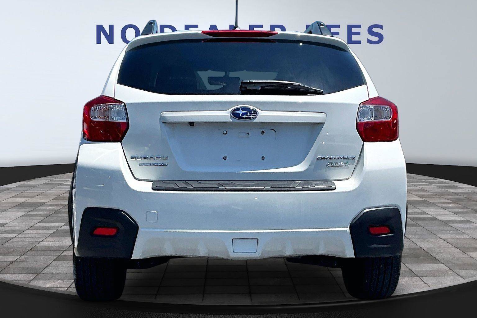 Used 2017 Subaru Crosstrek 2.0i Premium w/ Moonroof Package AWD/4WD image 5