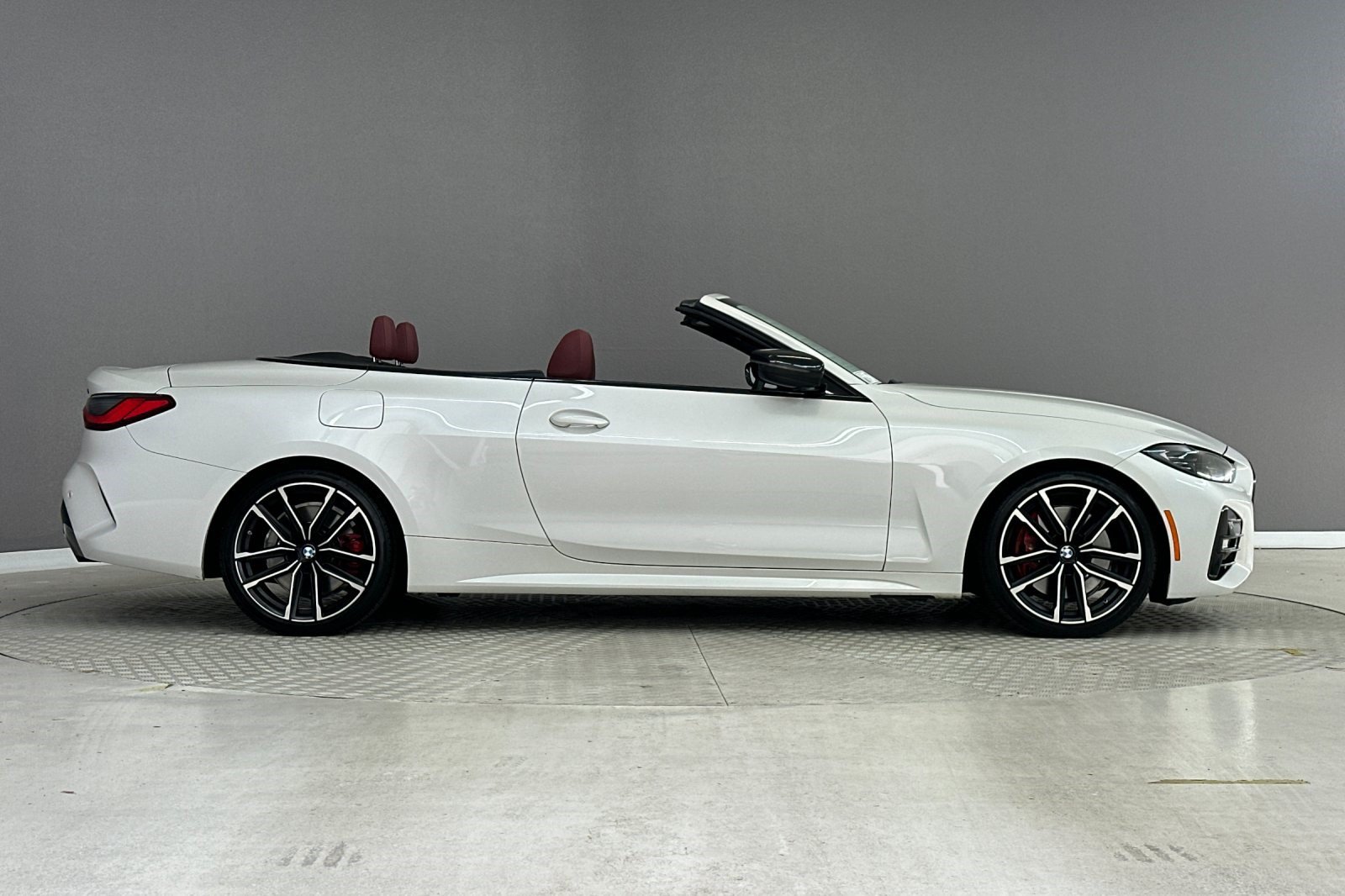 Certified 2023 BMW 430i Convertible w/ M Sport Package RWD image 7
