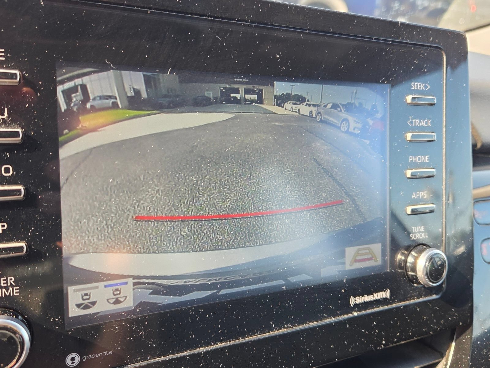 Used 2022 Toyota Camry SE w/ Convenience Package FWD image 20