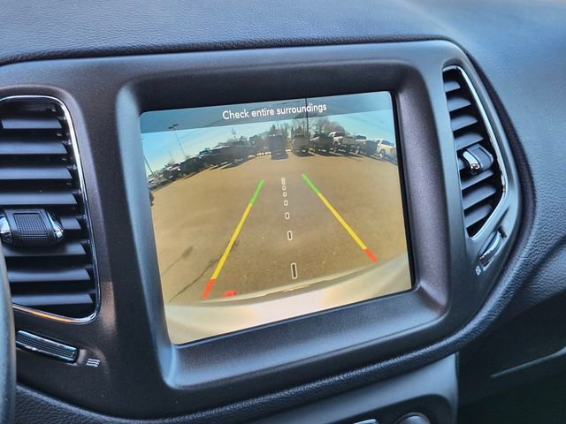 Used 2019 Jeep Compass Trailhawk AWD/4WD image 21