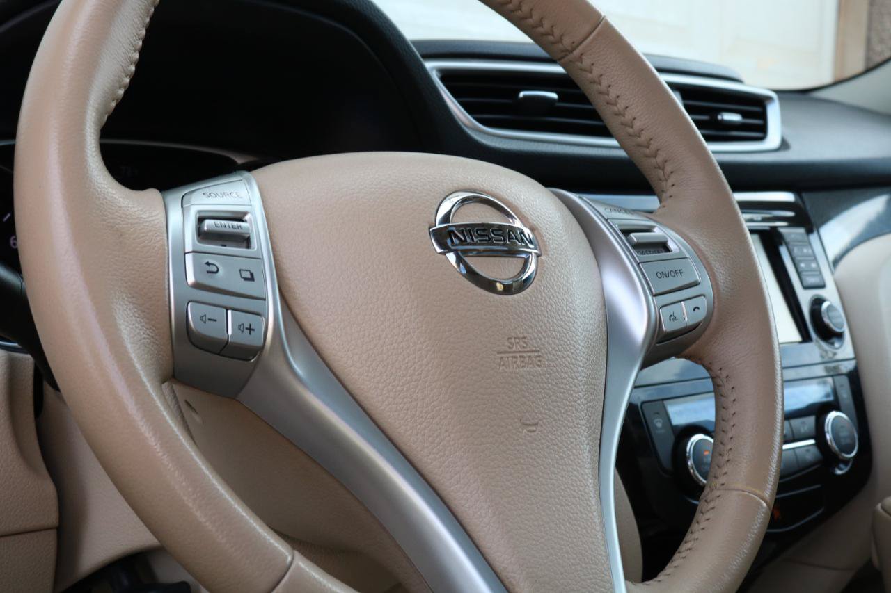 Used 2014 Nissan Rogue SL w/ SL Premium Package AWD/4WD image 22