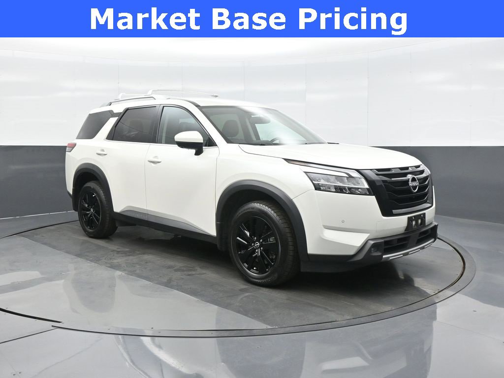 Used 2022 Nissan Pathfinder SL