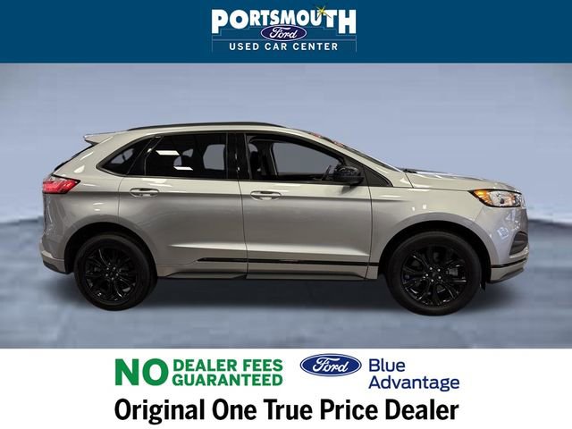 Used 2024 Ford Edge SE w/ Black Appearance Package image 6