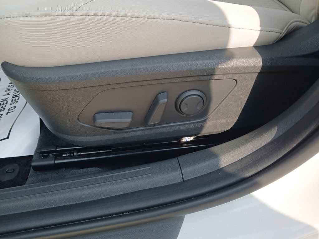 Used 2023 Hyundai Sonata SEL FWD image 30