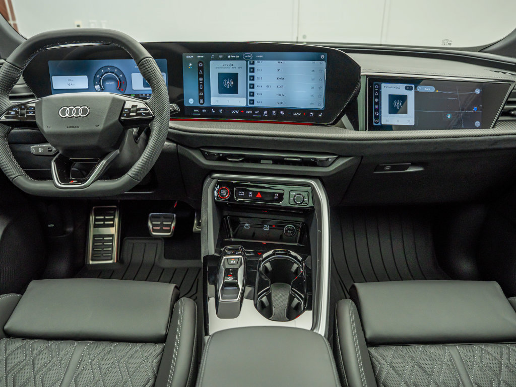 New 2026 Audi SQ5 Prestige AWD/4WD image 31