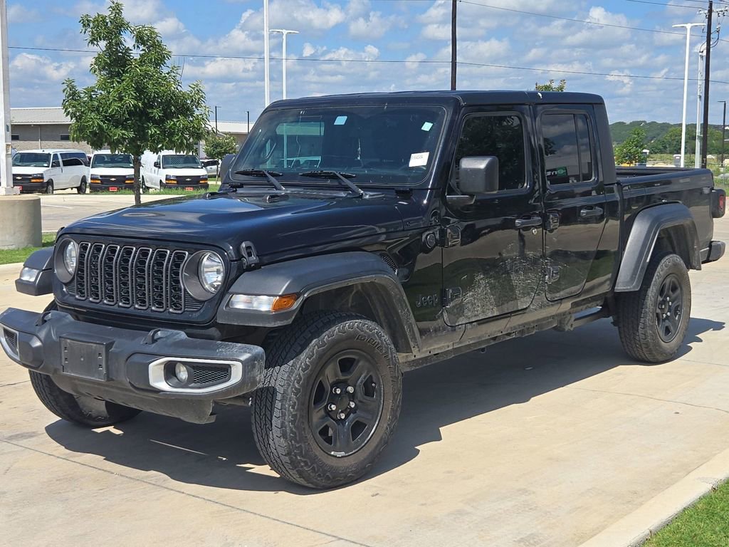 Used 2024 Jeep Gladiator Sport AWD/4WD image 6
