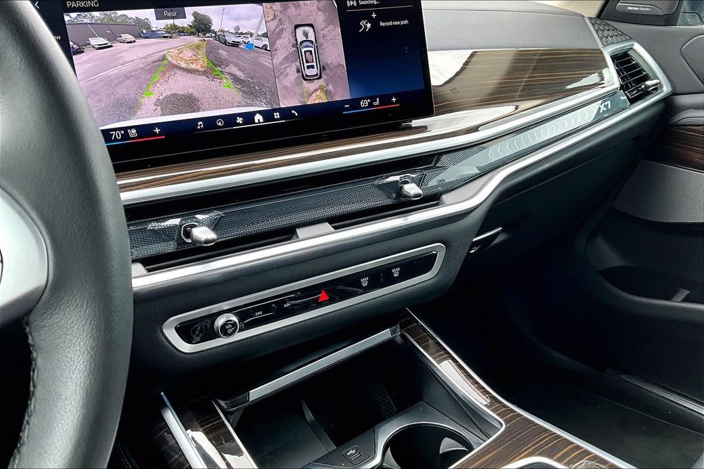 Certified 2026 BMW X7 xDrive40i AWD/4WD image 24