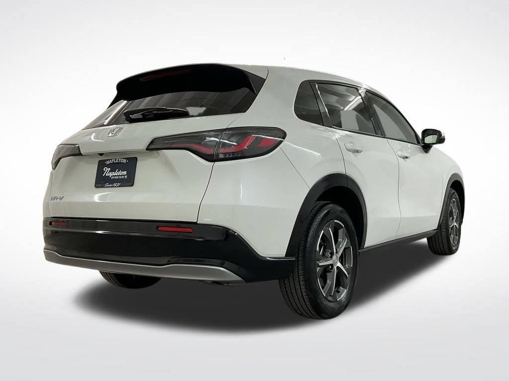 Used 2024 Honda HR-V EX-L image 3