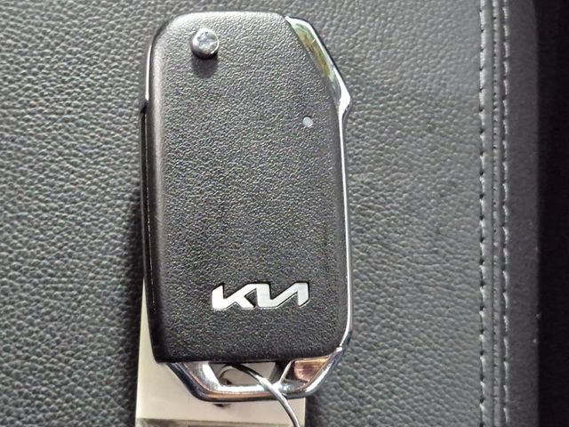 Used 2024 Kia Sportage LX AWD/4WD image 28