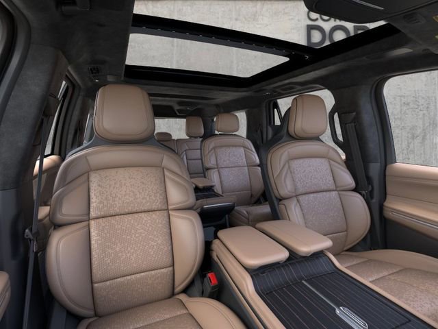 New 2026 Lincoln Navigator L Black Label AWD/4WD image 10