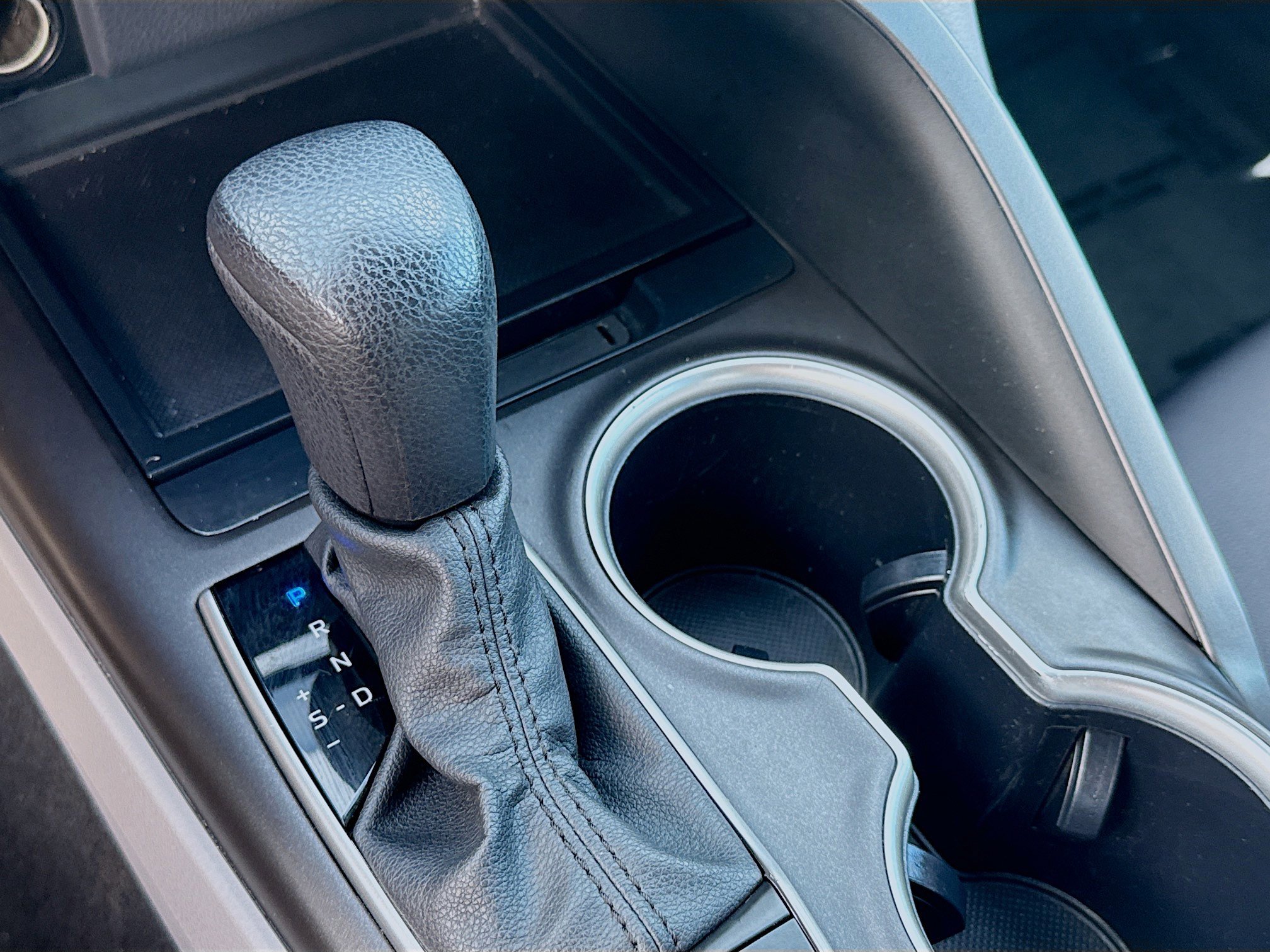 Used 2023 Toyota Camry LE image 13