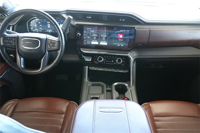 Used 2024 GMC Sierra 2500 Denali Ultimate w/ Max Trailering Package image 2