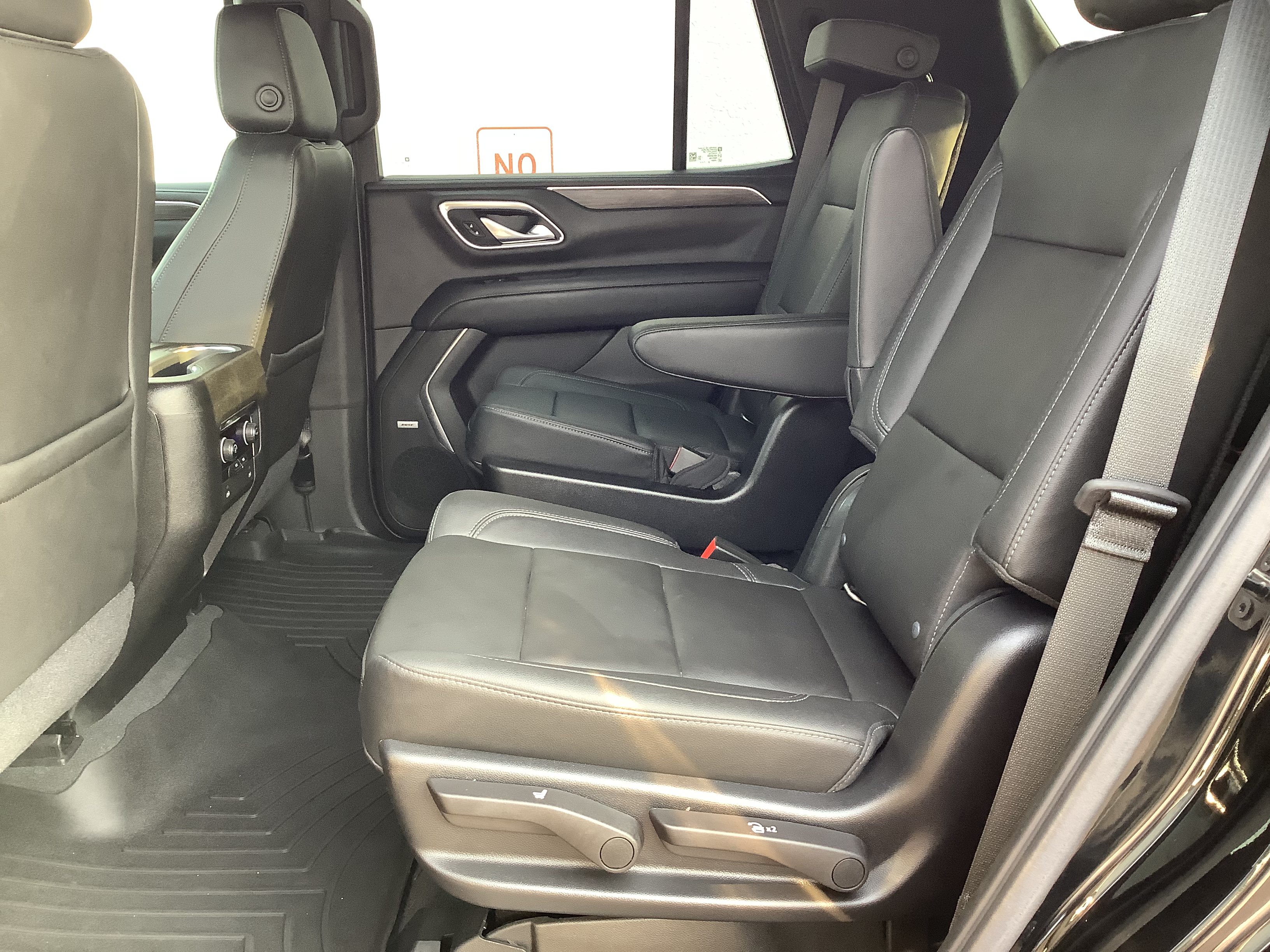 Used 2021 Chevrolet Tahoe LT AWD/4WD image 10