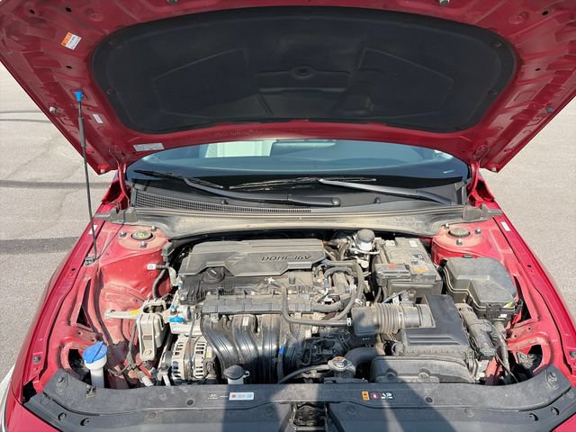 Used 2025 Hyundai Elantra Limited FWD image 33