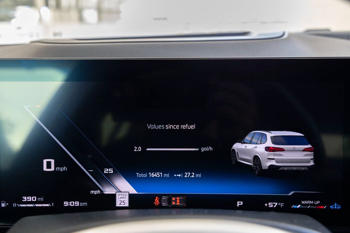 Used 2024 BMW X5 M60i image 13