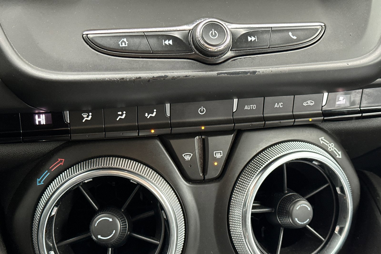 Used 2017 Chevrolet Camaro LT w/ RS Package image 19