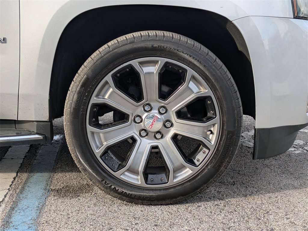 Used 2019 GMC Yukon SLE w/ Convenience Package image 11