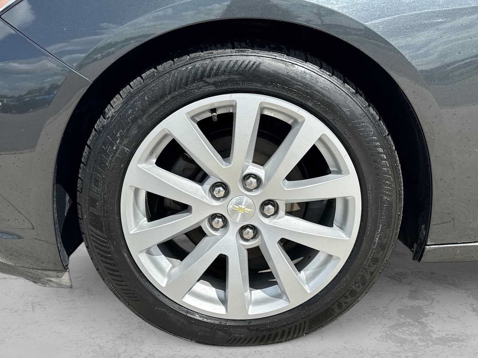 Used 2015 Chevrolet Malibu LT w/ Leather Package FWD image 13