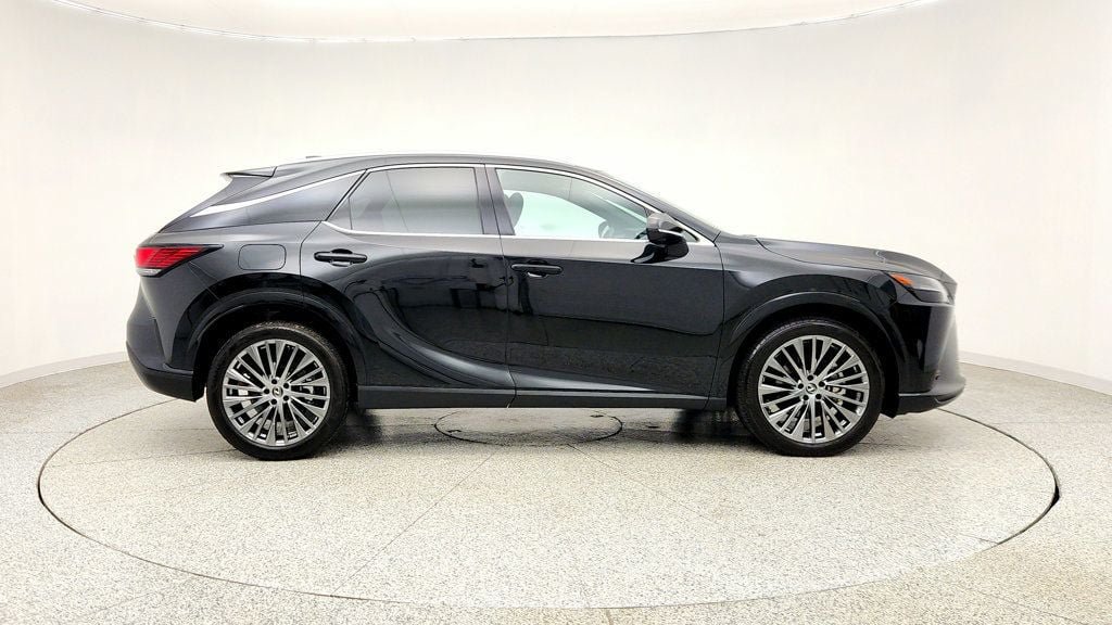 Used 2024 Lexus RX 450h AWD w/ Convenience Package image 4