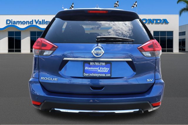 Used 2020 Nissan Rogue SV FWD image 5