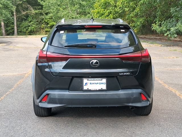 Used 2019 Lexus UX 200 w/ Accessory Package FWD image 4
