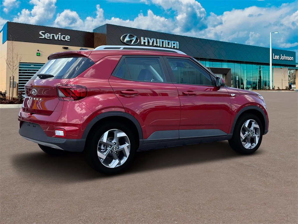 New 2025 Hyundai Venue Limited image 8