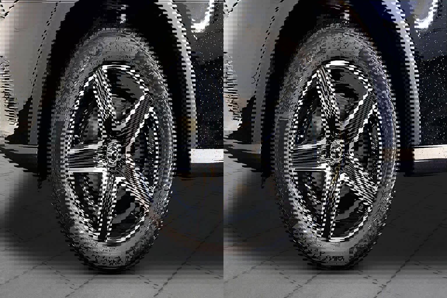 New 2026 Mercedes-Benz GLC 300 4MATIC image 17