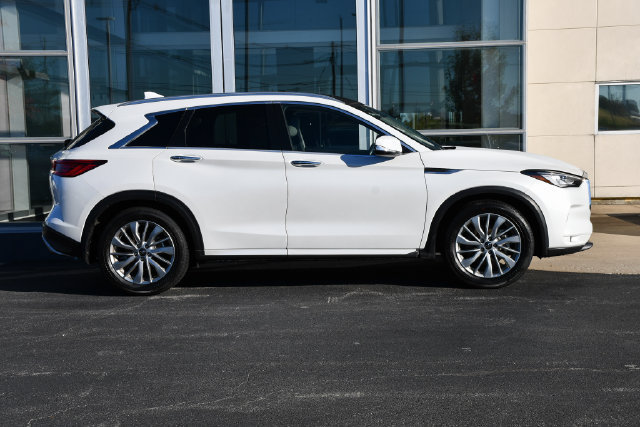 Used 2023 INFINITI QX50 Luxe AWD/4WD image 7