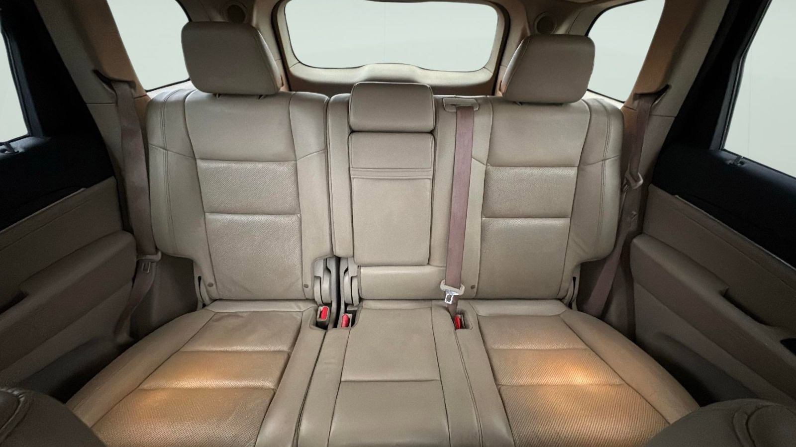 Used 2021 Jeep Grand Cherokee Limited w/ Luxury Group II image 25