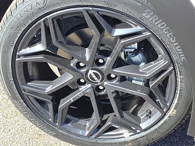 New 2026 Nissan Kicks SR w/ Cold Weather Package image 21