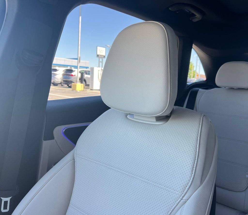 New 2026 Mercedes-Benz GLC 300 4MATIC image 23