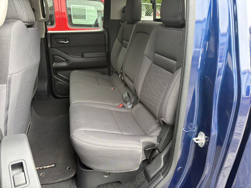 Used 2023 Nissan Frontier SV w/ SV Convenience Package AWD/4WD image 21