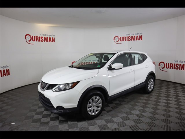 Used 2018 Nissan Rogue Sport S image 4