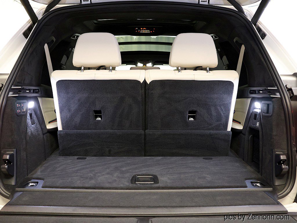 Certified 2024 BMW X7 xDrive40i w/ M Sport Package image 32