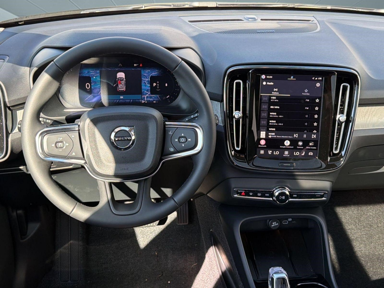 New 2026 Volvo XC40 B5 Plus w/ Climate Package AWD/4WD image 28