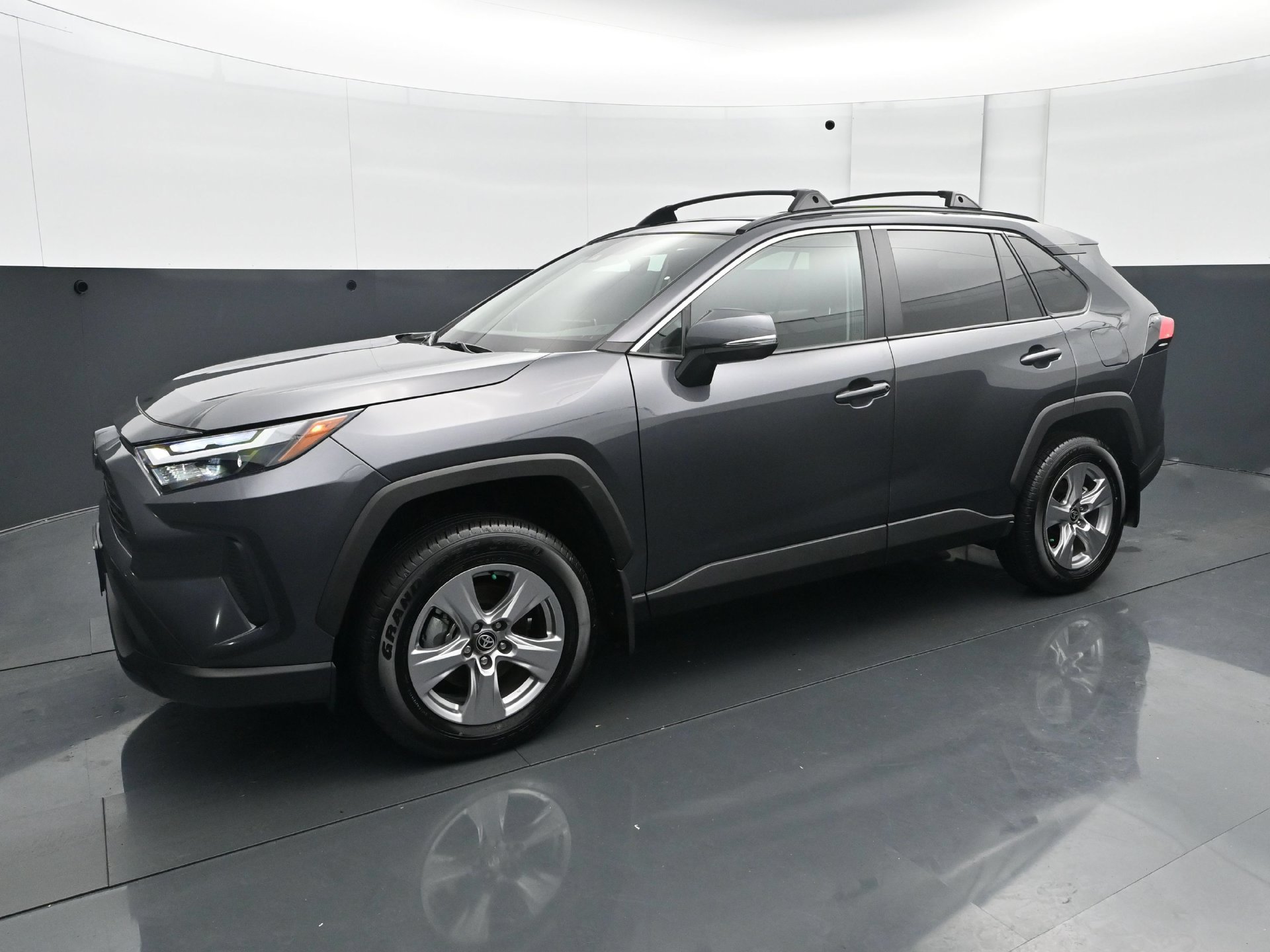 Used 2025 Toyota RAV4 XLE w/ Convenience Package AWD/4WD image 2