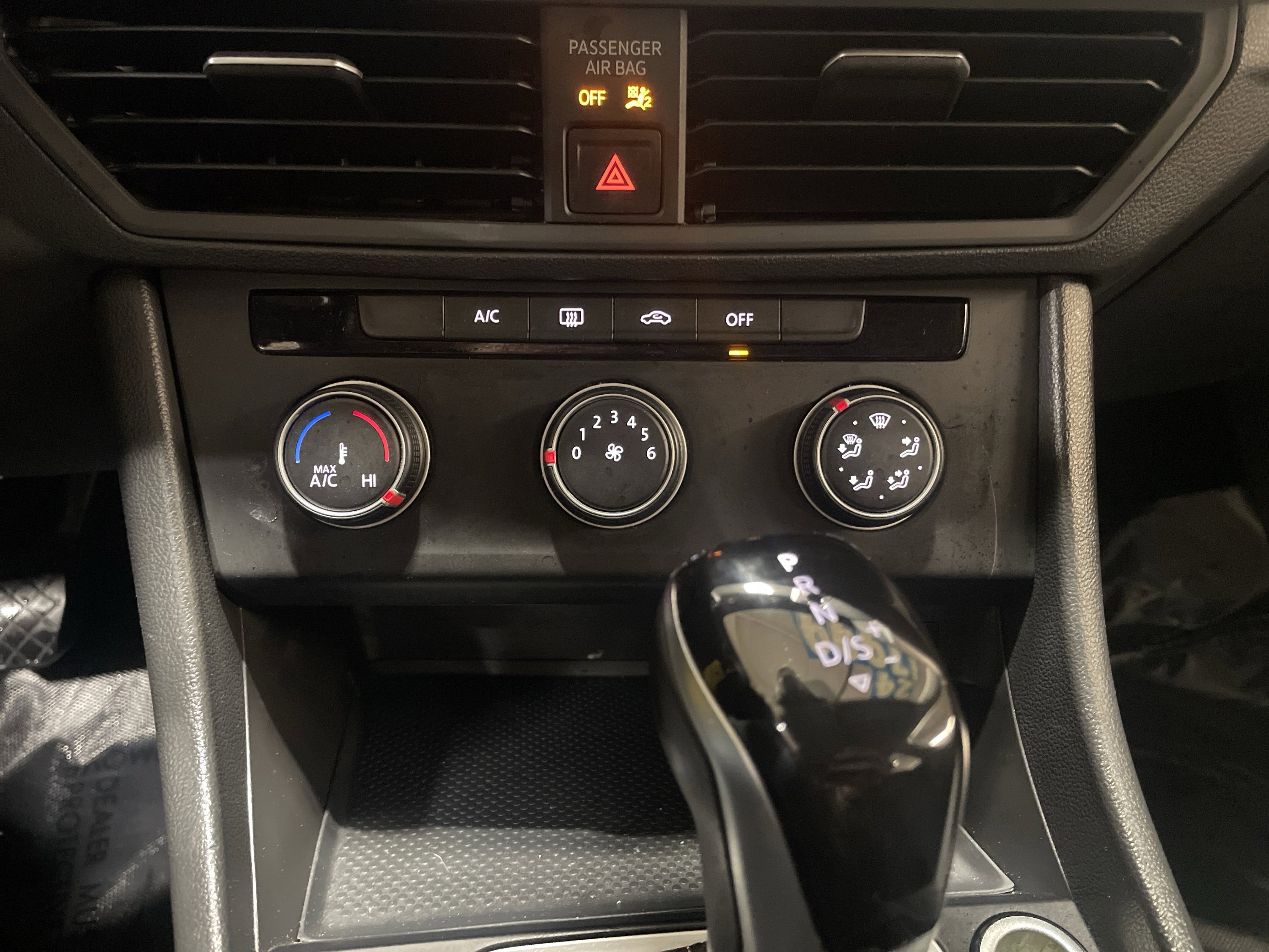 Used 2024 Volkswagen Jetta S image 19